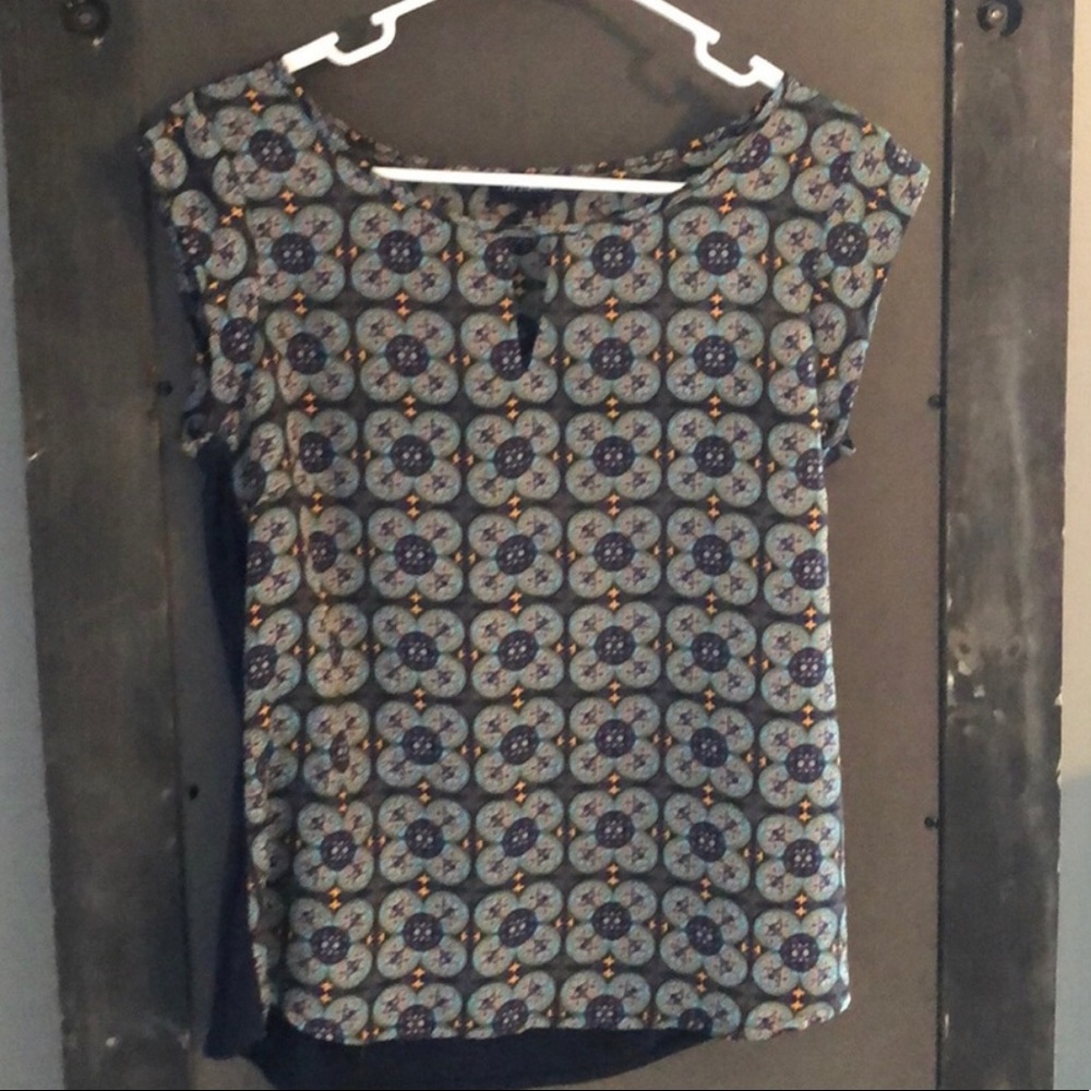 🍷BOGO SALE Limited Blouse Top